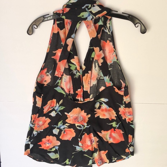 MINK PINK Black Floral Cutout Back Racerback Sleeveless Button Down Blou… - Picture 4 of 6